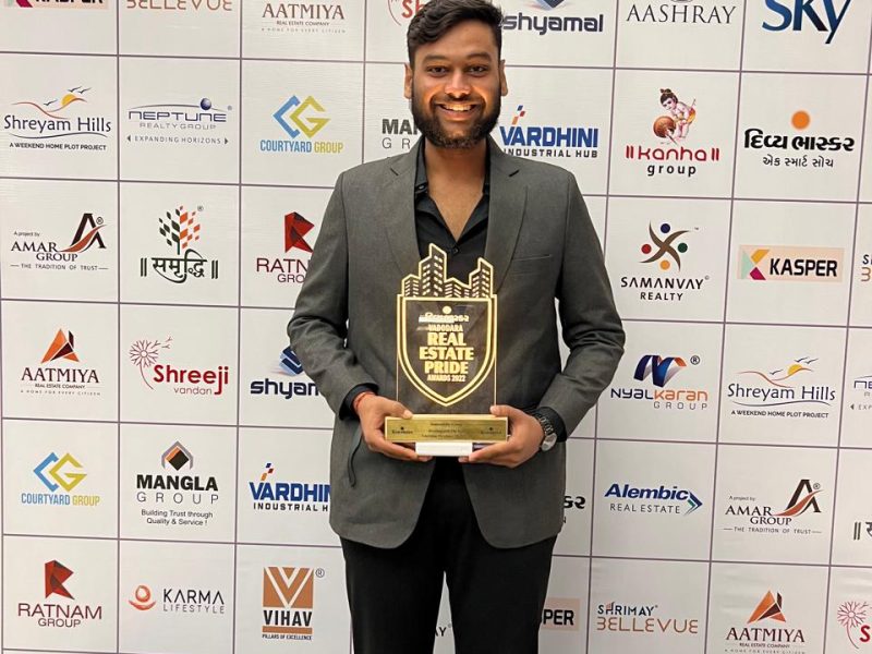 Divya Bhaskar Vadodara Real Estate Pride Awards 2022